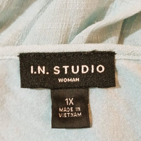 Light Blue Layered Kimono Top 1X Embroidered Lace Sleeves Attached Camisole - Picture 4 of 7